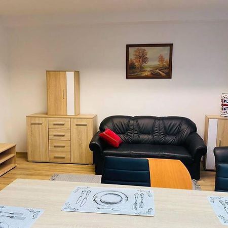 Apartman Solax, Ucnovska 8, Kosice Saca Экстерьер фото