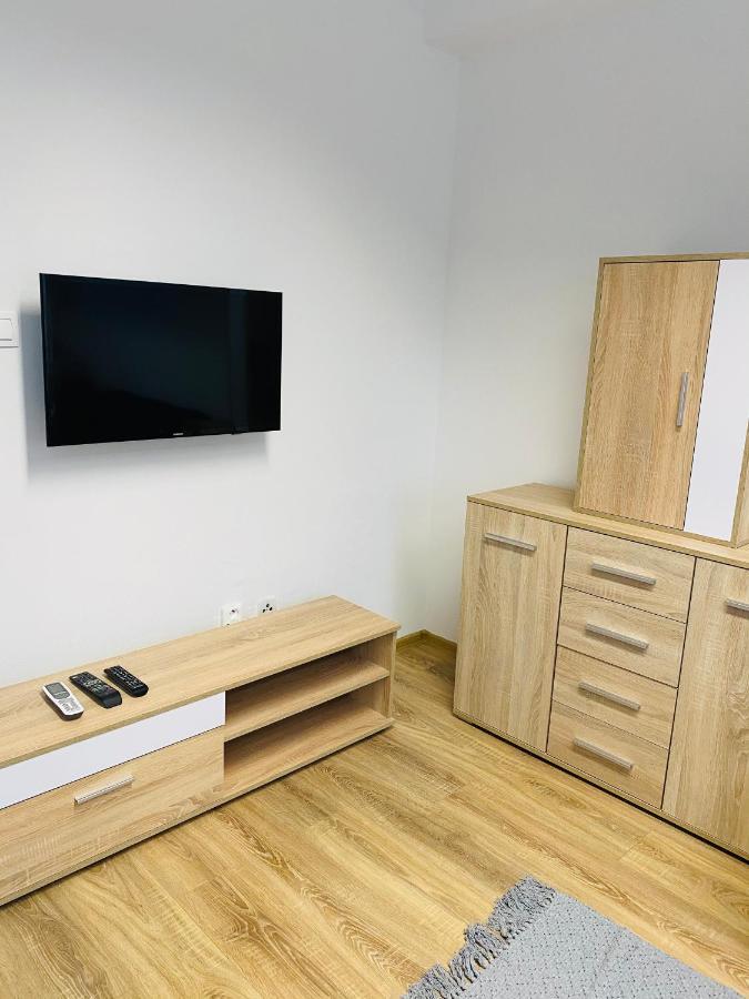 Apartman Solax, Ucnovska 8, Kosice Saca Экстерьер фото