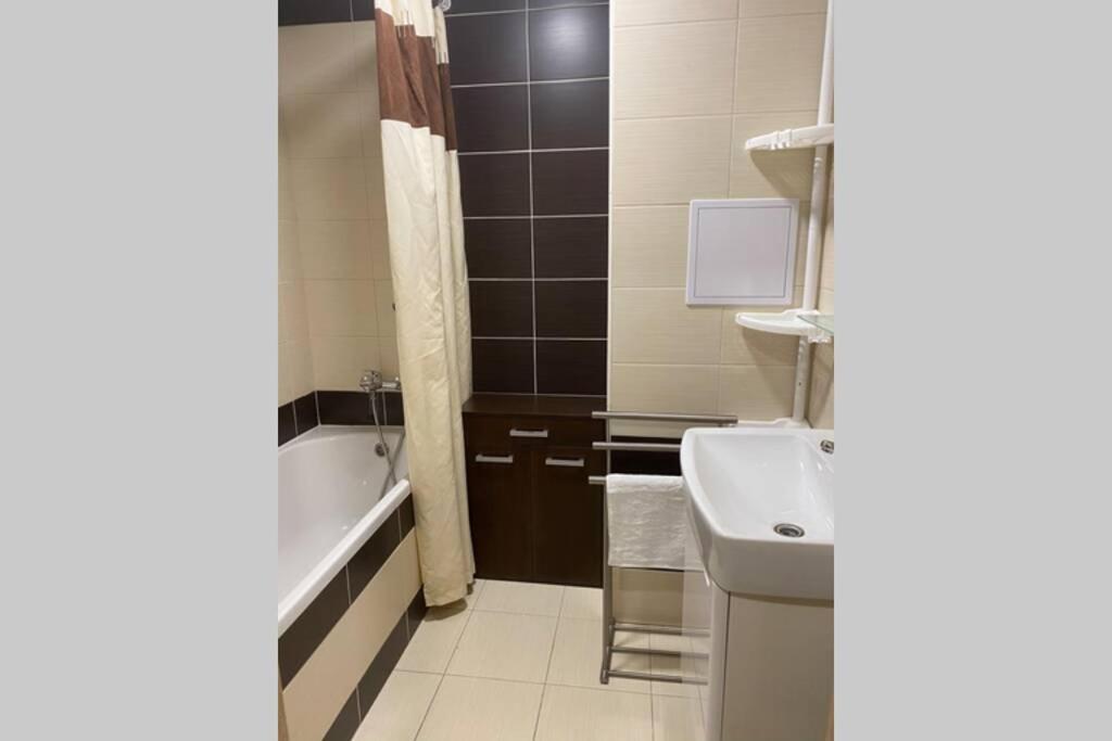 Apartman Solax, Ucnovska 8, Kosice Saca Экстерьер фото